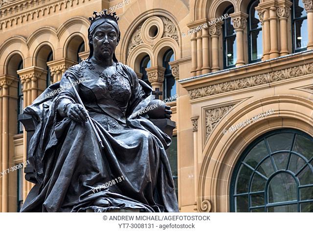 Queen Victoria statue and building, Sydney, New South Wales, Australia