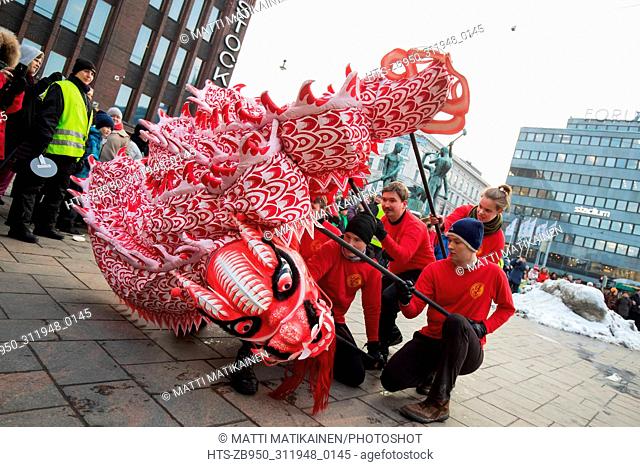 (180216) -- HELSINKI, Feb. 16, 2018 () -- Finnish people perform dragon dance in Helsinki, Finland, Feb. 15, 2018. The 12th ""Happy Spring Festival - Helsinki...