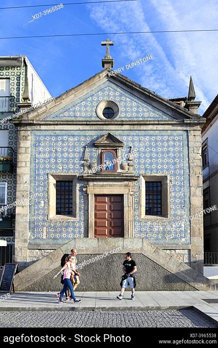 Europe, Portugal, Porto, Vila Nova de Gaia, Chapel of Our Lady of Mercy (Capela de Nossa Senhora da Piedade) on Av. de Diogo Leite