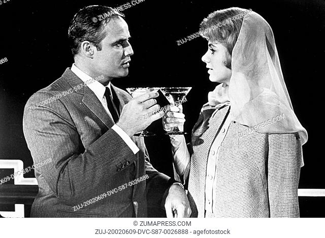 1964, Film Title: BEDTIME STORY, Director: RALPH LEVY, Pictured: 1964, MARLON BRANDO, SHIRLEY JONES. (Credit Image: SNAP/ZUMAPRESS.com)