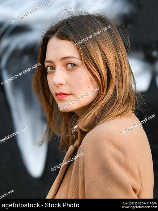 21 January 2020, Berlin: EXCLUSIVE - The German actress and singer Hanna Plaß at a photo session. She plays the leading role in the new SAT