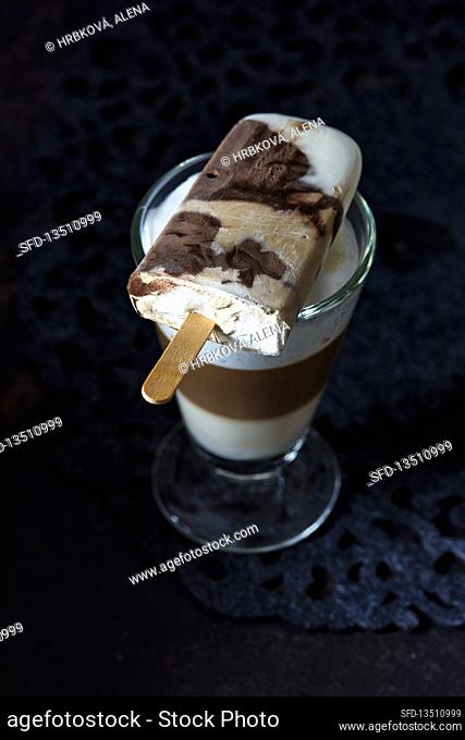 Chocolate-coffee cream cheese ice cream
