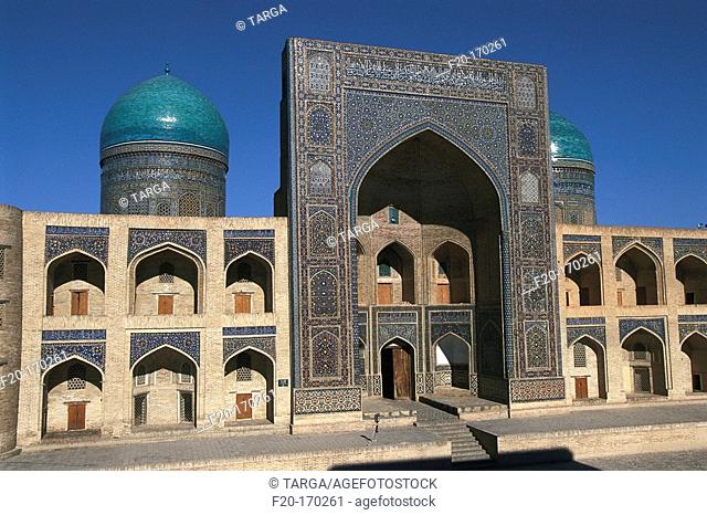 Mir-I-Arab medressa (Muslim school). Bukhara. Uzbekistan