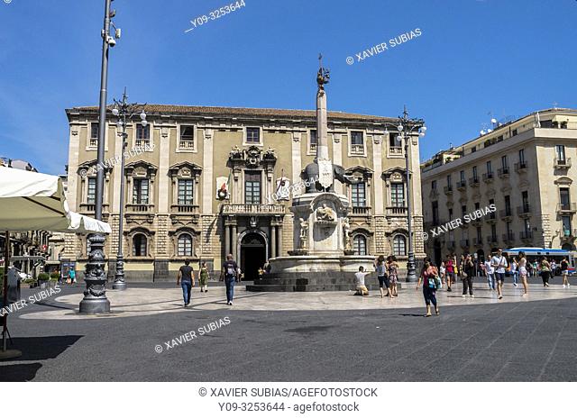 Duomo square, Palazzo degli Elefanti, Town Hall, Catania, Sicily, Italy