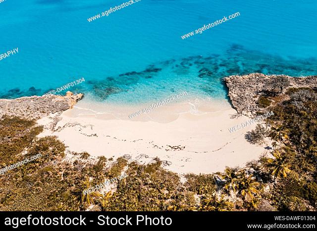 Caribbean, Bahamas, Exuma, Drone view of Pretty Molly Beach