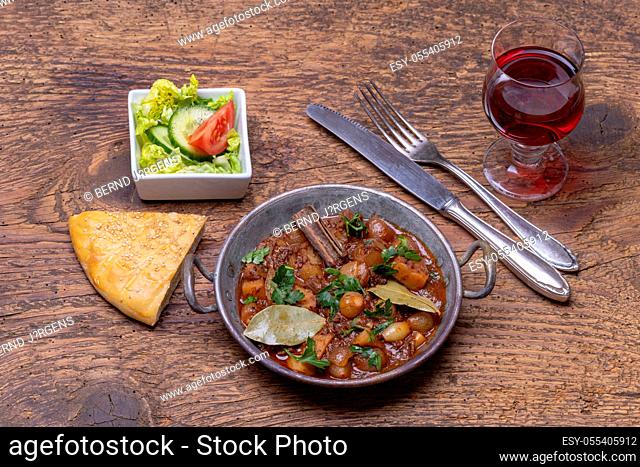 stew, stifado