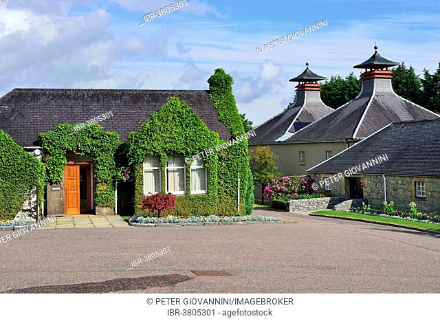 The Glenfiddich whisky distillery, Dufftown, Moray, Scottish Highlands, Scotland, United Kingdom