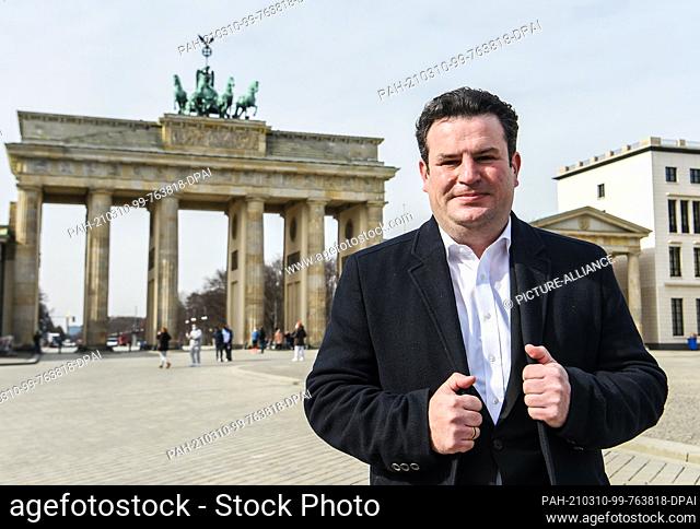 10 March 2021, Berlin: Hubertus Heil (SPD), Federal Minister of Labour and Social Affairs, takes part in a campaign of the German Trade Union Confederation...