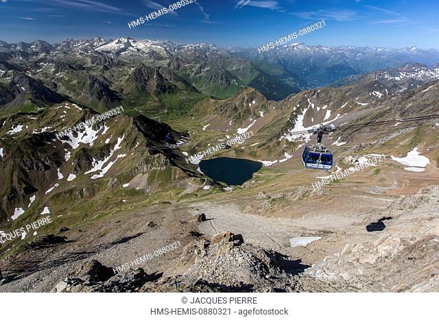France, Hautes Pyrenees, Bagneres de Bigorre, La Mongie, lake of Oncet since the Pic du Midi de Bigorre (2877m) and the cabin of the cable railway of the Pic du...