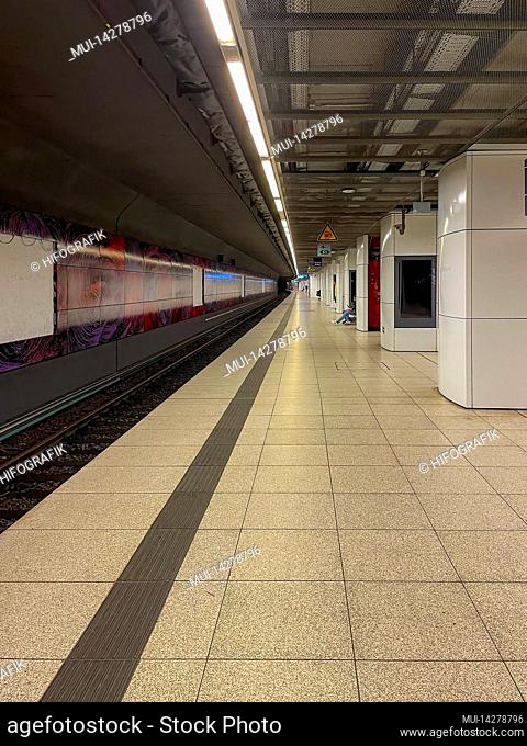 Subway Station, Reeperbahn, Hamburg, Germany, Europe