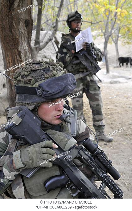 Afghanistan. Novembre 2008. Soldats francais des GCP (Groupe commando parachutiste) du 8eme RPIMa en Patrol dans la vallee de Nijrab. Afghanistan