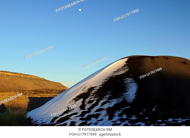 pattern sun black exhibit mound gravel covered