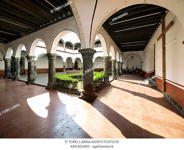 Convento de San Pedro Cloister. Tlahuac, Ciudad de México