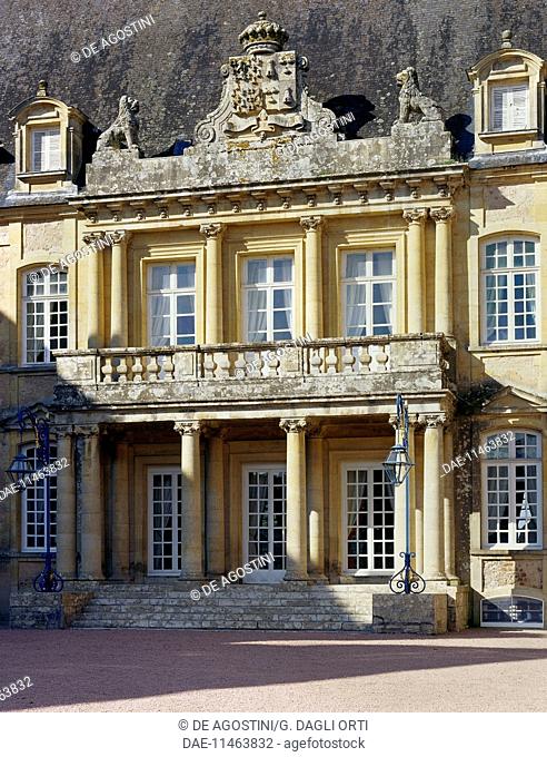 Entrance portico surmounted by a carved coat of arms, Dree Castle (1610-1720), built by Charles de Blanchefort Crequy, near Curbigny, Burgundy, France