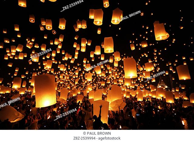 Khom Loy Lanterns at the Yee Peng Sansai Floating Lantern Ceremony, part of the Loy Kratong celebrations in homage to Lord Buddha at Maejo, Chiang Mai, Thailand