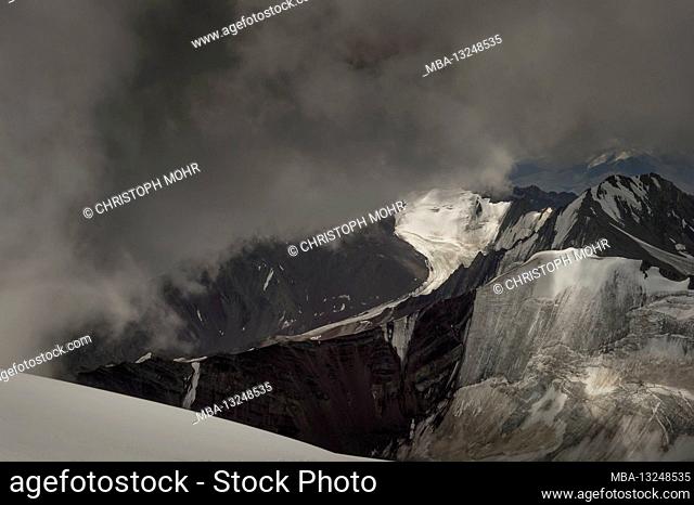 the landscape at Stok Kangri, Stok Glacier