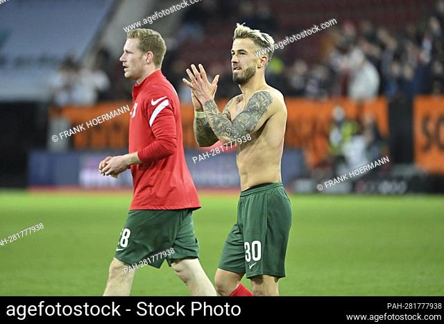 From right: Niklas DORSCH (FC Augsburg) with free upper body, tattoo, tattooed, Andre HAHN (FC Augsburg) after the end of the game, action