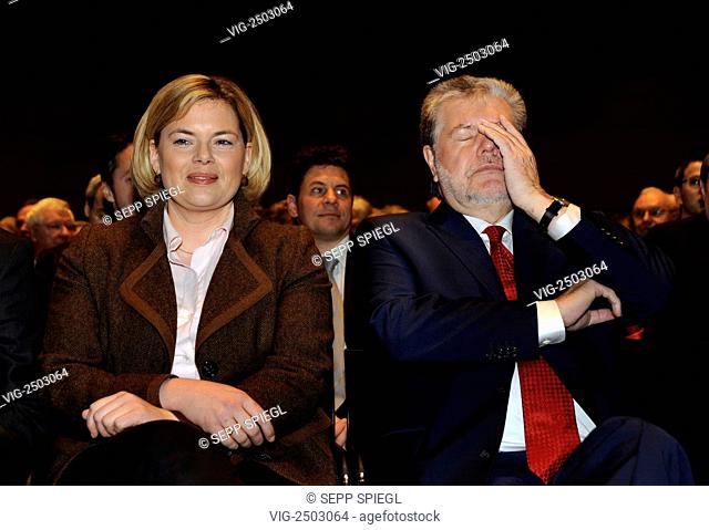 Germany, Mainz, 14.03.2011 Kurt BECK (RH), SPD leadership candidate and Julia of KLOECKNER (left), CDU leaders candidate from Rhineland-Palatinate to the...