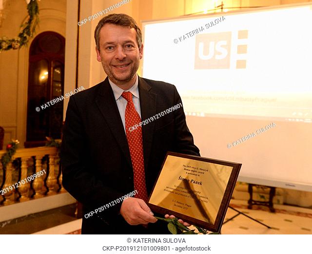 The U.S. embassy in Prague has bestowed the Alice Garrigue Masaryk Human Rights Award on Simon Panek, director of the People in Need nonprofit NGO and one of...