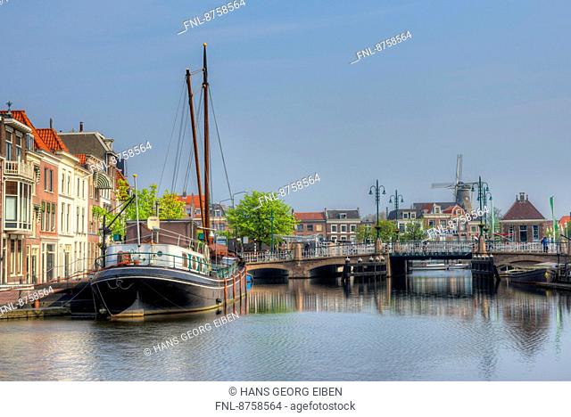 Old harbor with Galgewater, Leiden, Netherlands
