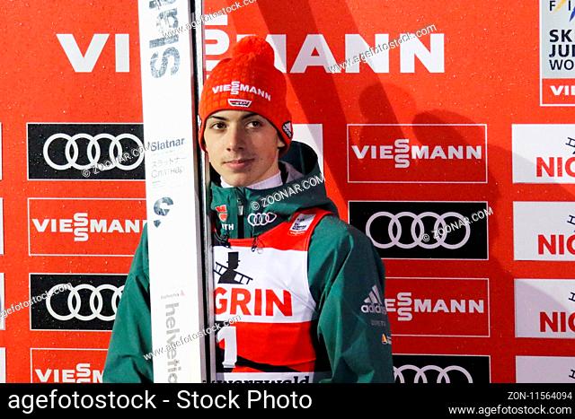 Constantin Schmid (WSV Oberaudorf) als Führender beim FIS-Weltcup Skispringen 17-18, Neustadt, Einzelwettkampf