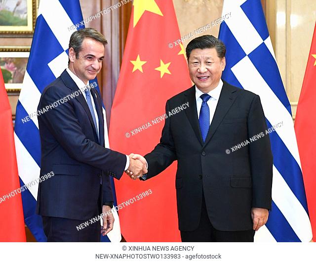(191104) -- SHANGHAI, Nov. 4, 2019 (Xinhua) -- Chinese President Xi Jinping meets with Greek Prime Minister Kyriakos Mitsotakis