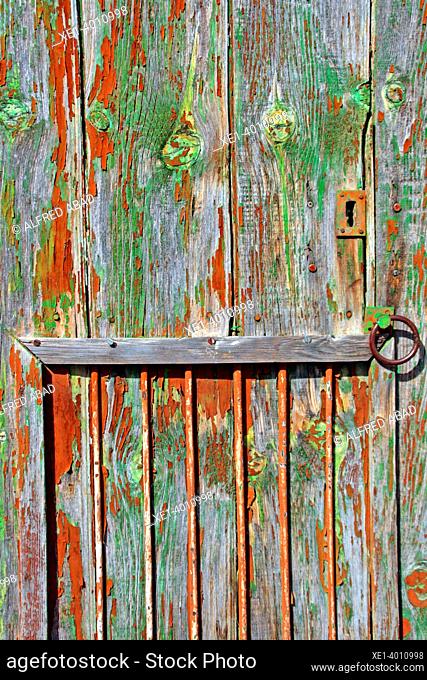 old wooden door, Uset, Camp de Daroca, Zaragoza, Spain