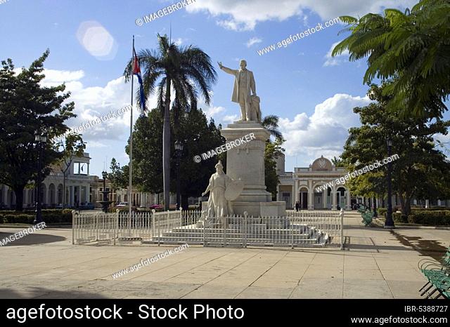 Jose Marti Statue, Parque Central, Havana, Cuba, Central America