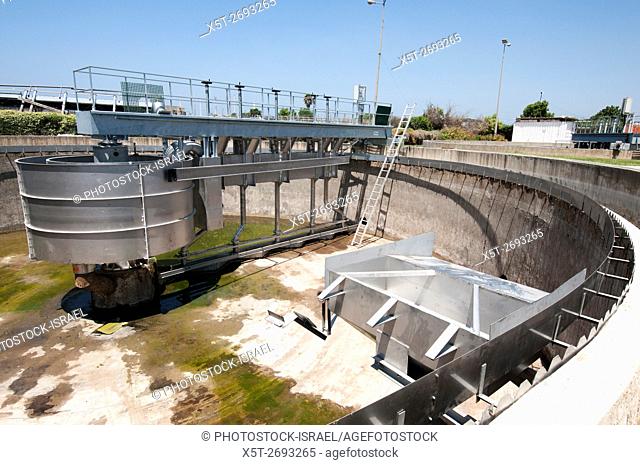Empty Primary sedimentation pool at a Sewerage treatment facility. The treated water is then used for irrigation and agricultural use