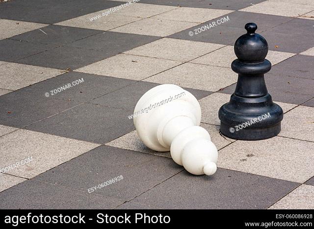 Chess Pieces Board Outdoors Squares Park Large Strategy Asphalt