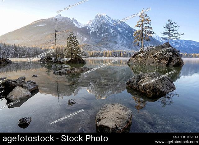 Sunrise at lake Hintersee with the mountain Hochkalter in background