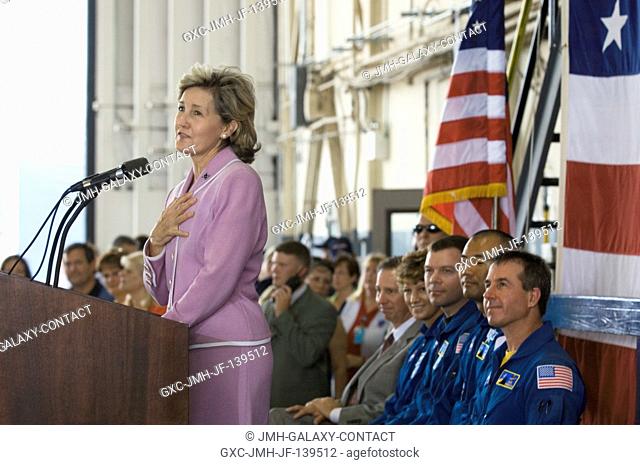 U.S. Senator Kay Bailey Hutchison (R.-Texas) speaks to a crowd on hand at Ellington Field?s Hangar 276 near Johnson Space Center (JSC) during the STS-114 crew...