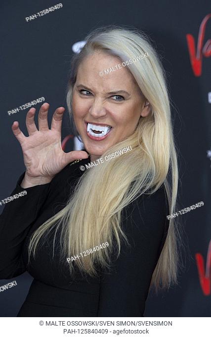 Tiana PONGS, actress, red carpet, Red Carpet Show, premiere of the musical ""Dance of the Vampires"" at Metronom Theater Oberhausen, 10.10.2019