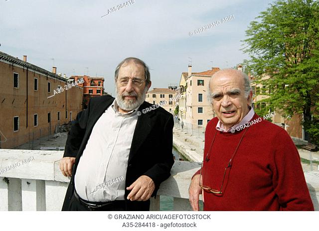 Architects Fernando Távora (right) and Alvaro Siza Vieira (2003)