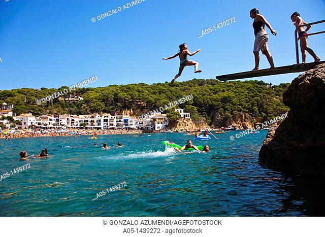 Tamariu beach, Palafrugell, Baix Emporda, Costa Brava, Girona province, Catalonia, Spain