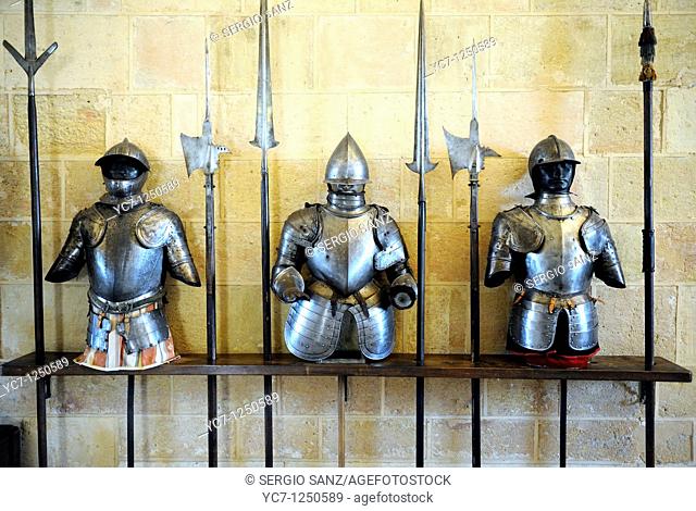 medieval armour, royal artillery school museum, segovia, spain