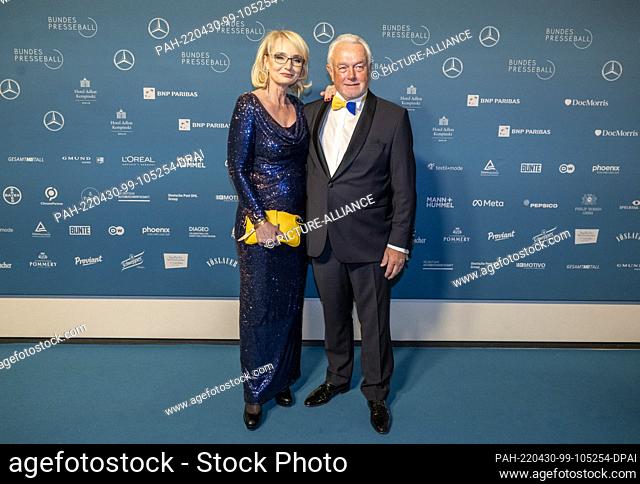 29 April 2022, Berlin: Wolfgang Kubicki (FDP) and his wife Annette Marberth-Kubicki come to the 69th Federal Press Ball at the Hotel Adlon