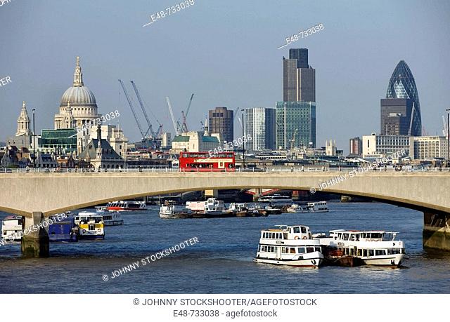 Waterloo bridge  City of london  Skyline  London  England  UK