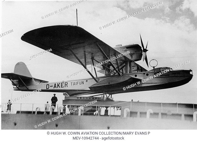 Dornier 10t Wal aboard its tendering ship. First flown 6 November 1922, 264 of the Wal family were built. Some carried 8-10 passengers
