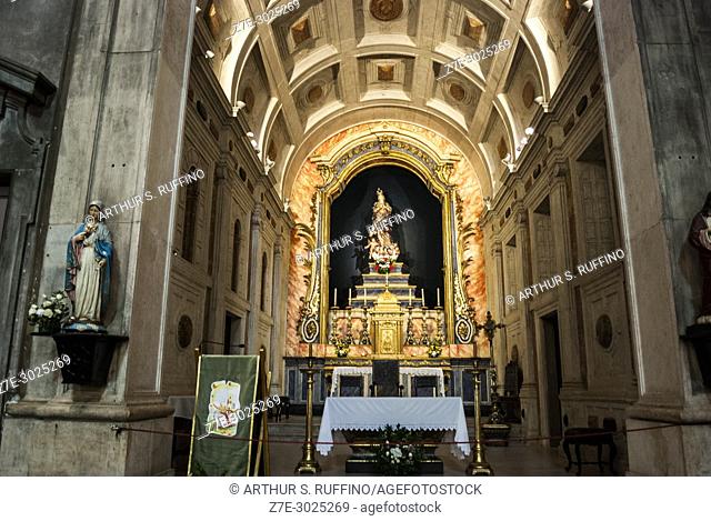 Main altar. Church of the Immaculate Conception (Igreja da Conceição Velha), Lisbon, Portugal, Europe