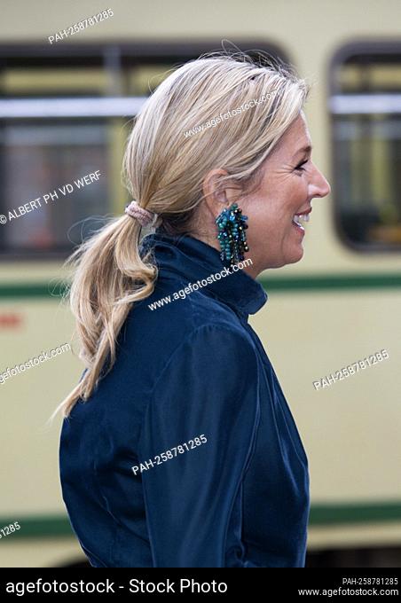 Queen Maxima of The Netherlands arrives at the De Remise in Den Haag in The Hague, on September 30, 2021, to attend the launch of Manifest Hoofdzaken