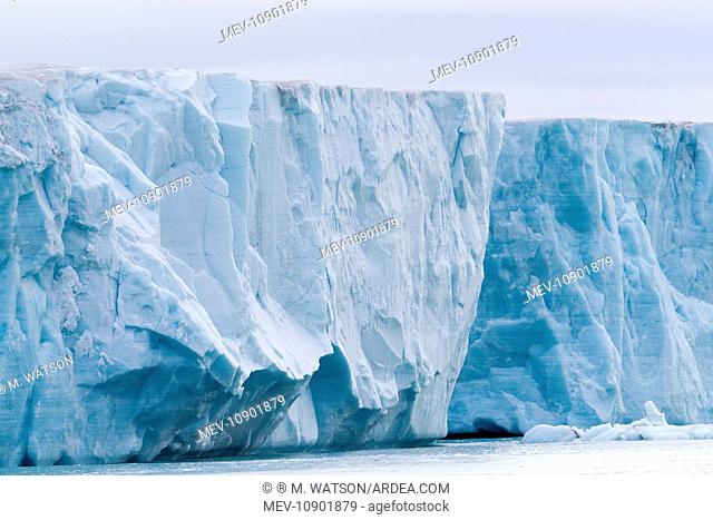 Brasvell's Glacier. Nordaustlandet, Spitzbergern, Svalbard, Norway