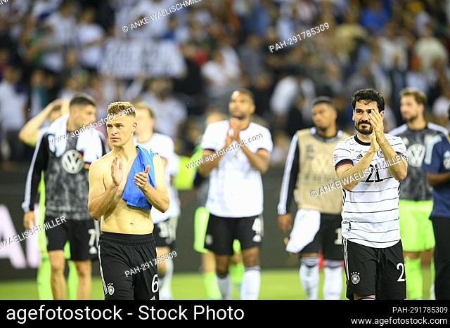 Team GER on the lap of honor, in front Joshua KIMMICH l. (GER) and lkay GUENDOGAN r. (GÃ-ndogan) (GER) Soccer UEFA Nations League, matchday 4