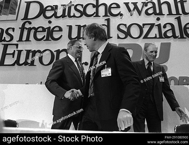 ARCHIVE PHOTO: 5 years ago, on June 16, 2017, Helmut KOHL died, Helmut KOHL (left) welcomes Heiner GEISSLER, at the CDU party conference in Kiel, March 28, 1979