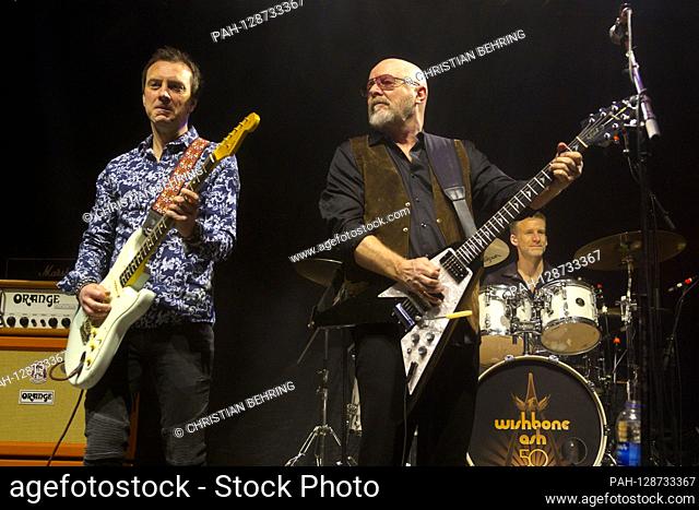 Mark Abrahams, Andy Powell and Joe Crabtree of Wishbone Ash live at the 'Music & Stories 2020' concert at Tempodrom. Berlin, January 21, 2020 | usage worldwide
