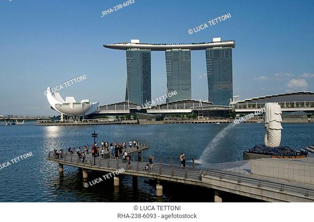 Marina Sands Resort and Casino and Merlion, Singapore, Southeast Asia, Asia