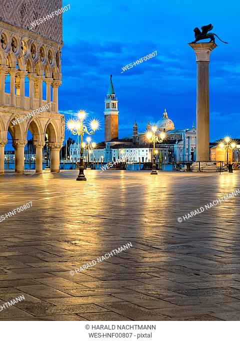 St Marks Square with Doges Palace and San Giorgio Maggiore in background, Venice, Italy