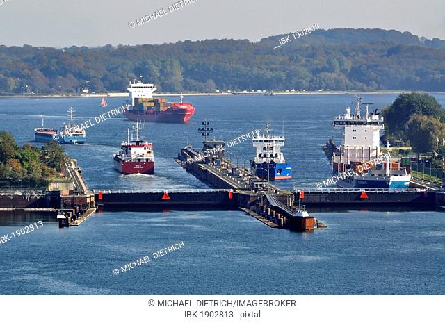 Shipping traffic at Holtenau lock, Nord-Ostsee-Kanal, Kiel Canal, Kiel, Schleswig-Holstein, Germany, Europe