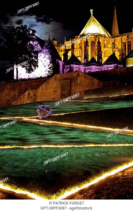 THE ARCHBISHOP’S GARDENS BEHIND THE CATHEDRAL LIT UP DURING THE CHARTRES IN LIGHTS FESTIVAL, EURE-ET-LOIR 28, FRANCE