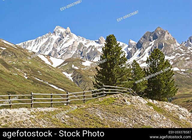 Gigantische Bergkulisse im Reintal - einem Seitenarm des Ahrntales in Südtirol